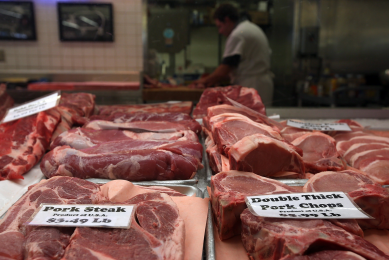 The United States Department of Agriculture (USDA) will no longer enforce the Country of Origin Labeling (COOL) requirements for beef and pork products as the regulation has been repealed by US Congress.