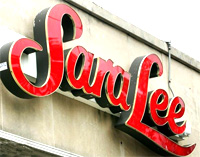 Sara Lee board agrees to divide the company into two