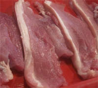 Pork seized in China – meat suspected of being injected with water