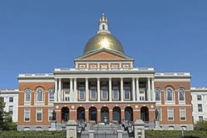 Massachusetts legislature considers sow gestation crate ban