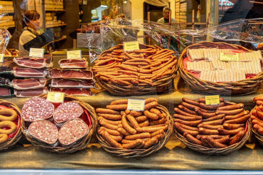 In Germany, meat with a slaughter weight of 8.3 million tonnes was produced in 2021. Photo: Flotograph