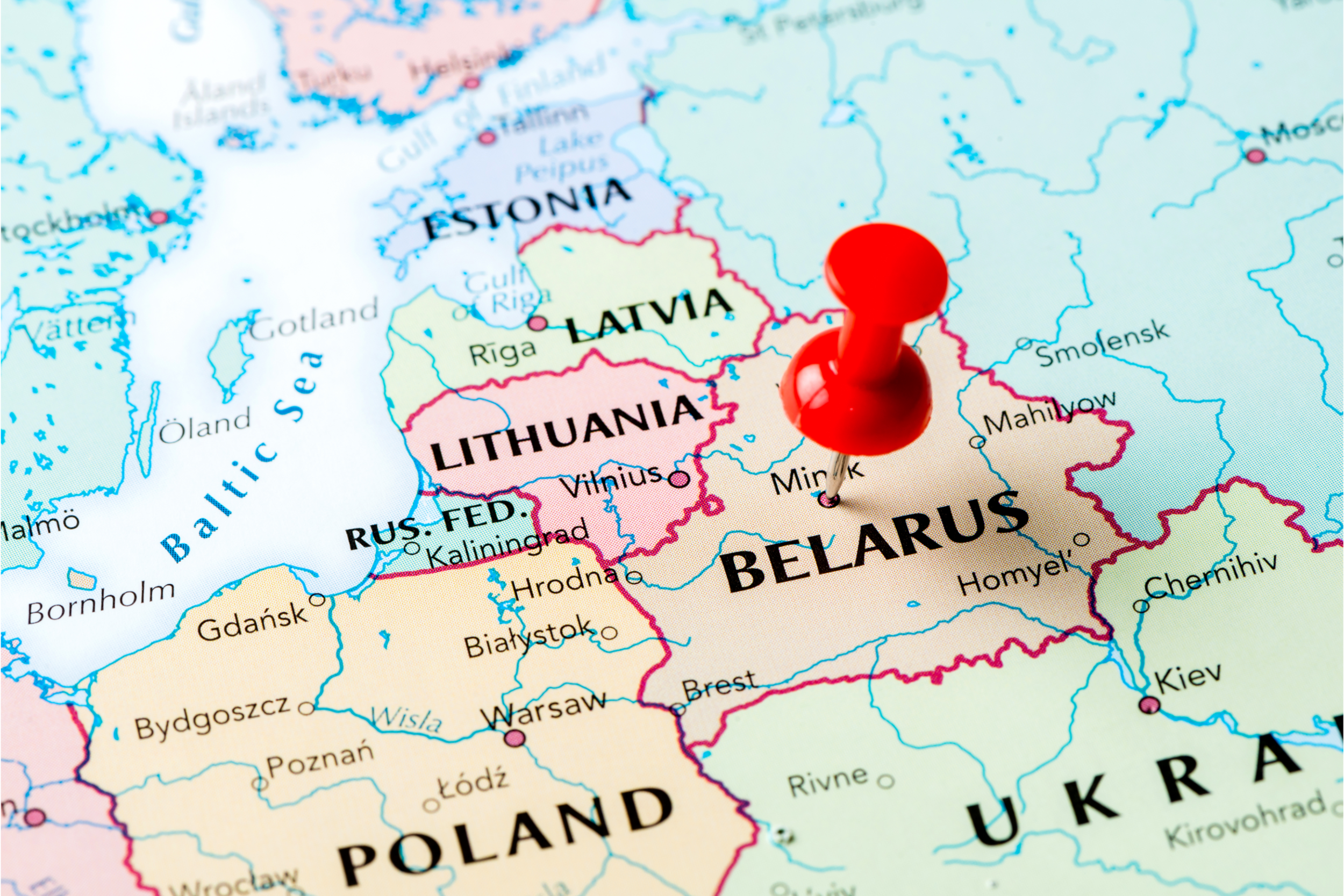 Belarus hammers out long-term industry development plan