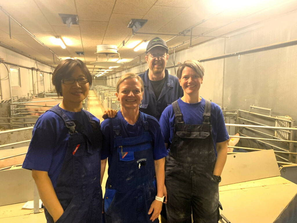 Dr Yuzhi Li (left) visited Dr Dr Vivi Aarestrup Moustsen.